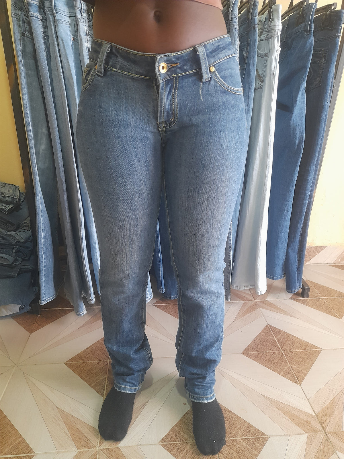 BLUE DICE JEANS Waist 26" Hip 36" Length 41"