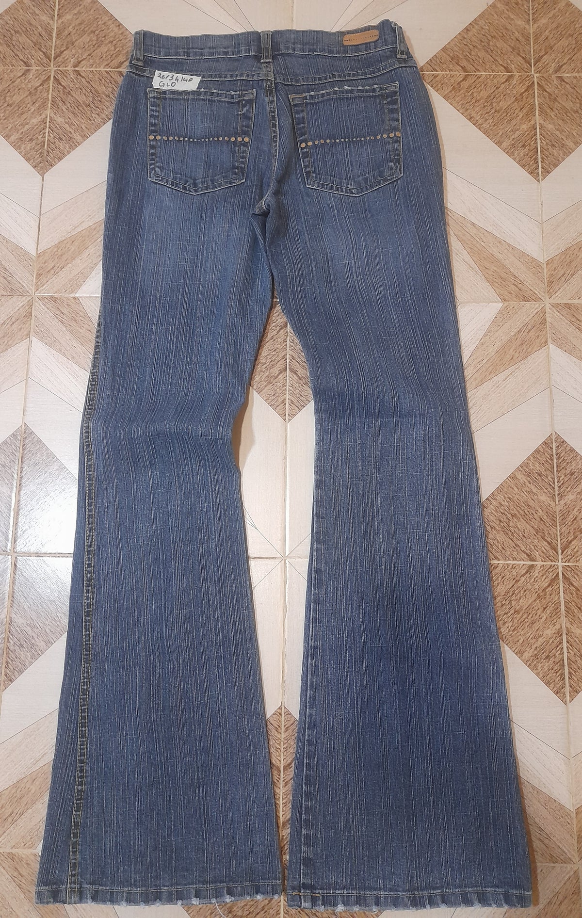 GLO JEANS Waist 26" Hip 34" Length 40"