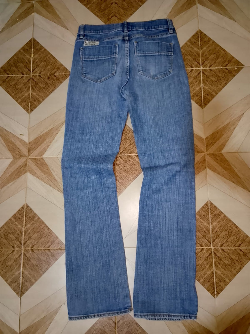 STREAT HEART JEANS Waist 26" Hip 34" Length 40"