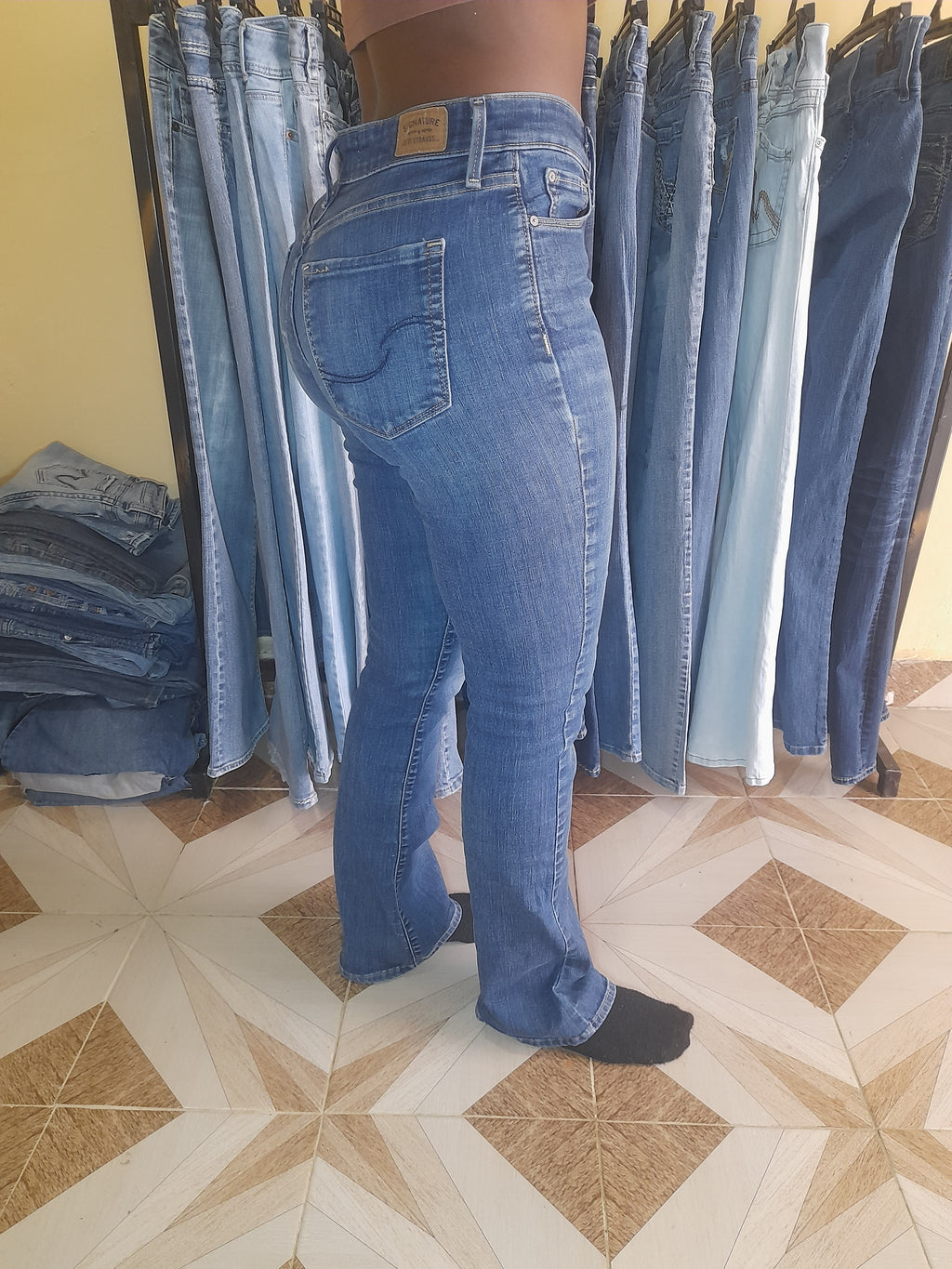 LEVI STRAUSS JEANS Waist 26" Hip 34" Length 41"