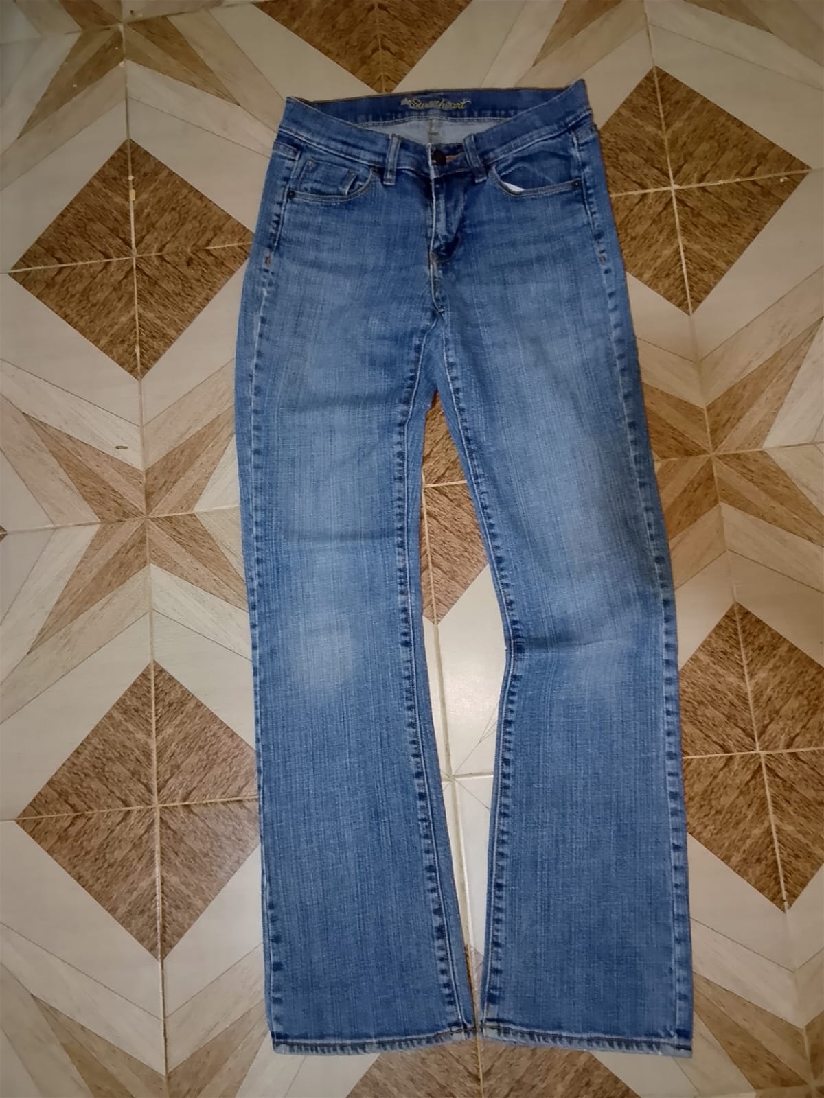STREAT HEART JEANS Waist 26" Hip 34" Length 40"
