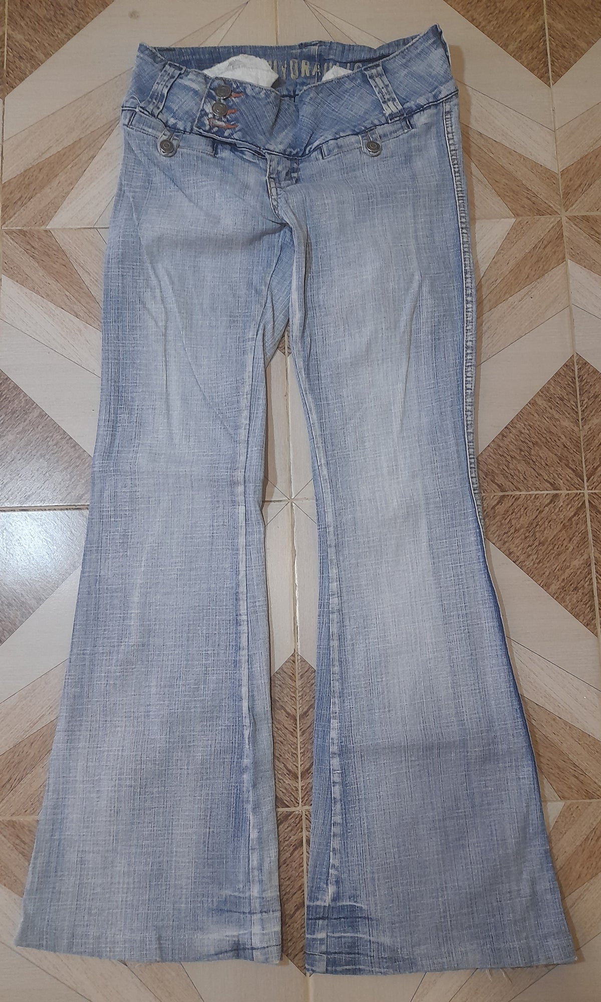 HYDRAULIC JEANS Waist 26" Hip 34" Length 38"