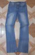 WALLFLOWER JEANS Waist 26" Hip 34" Length 41"