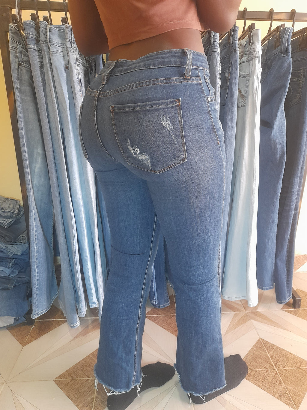 JUST BLACK JEANS Waist 26" Hip 32" Length 38"