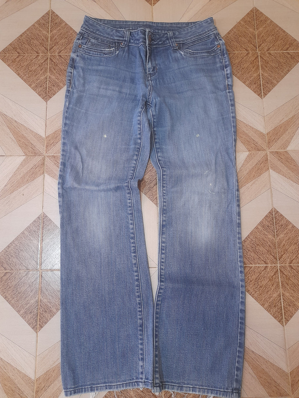 SIMPLY VERA JEANS Waist 28" Hip 42" Length 40"