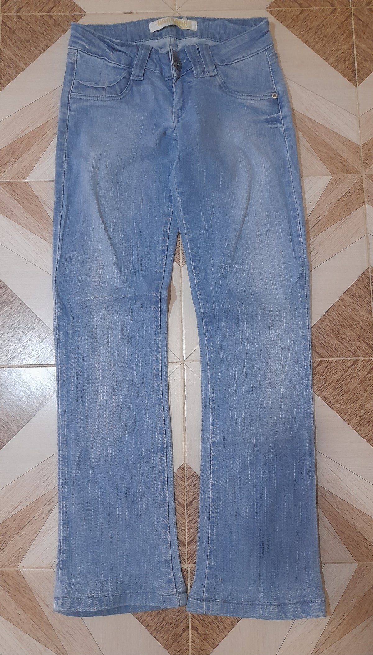 HANDARA JEANS Waist 26" Hip 36" Length 38"