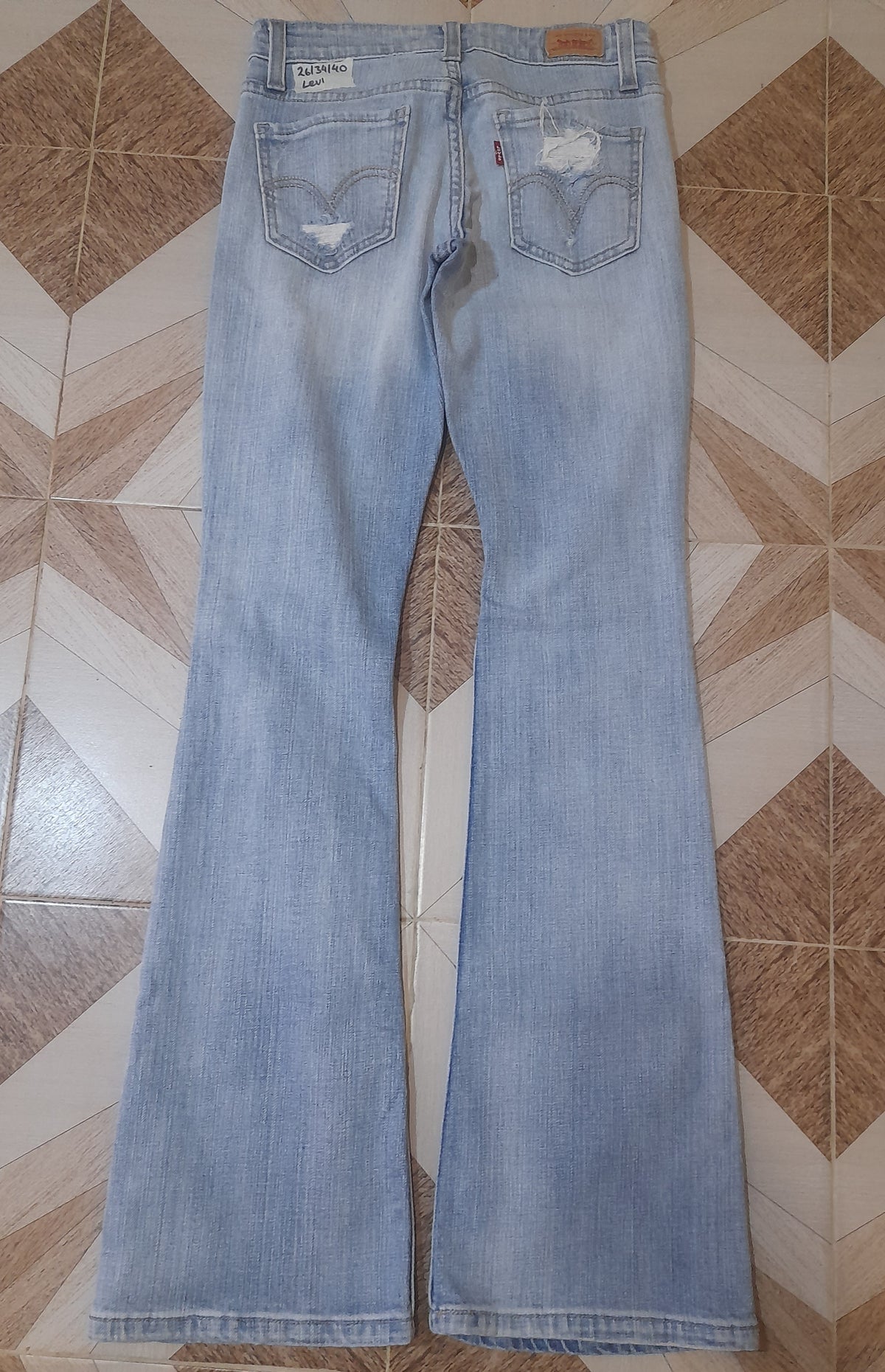 LEVI STRAUSS JEANS Waist 26" Hip 34" Length 40"