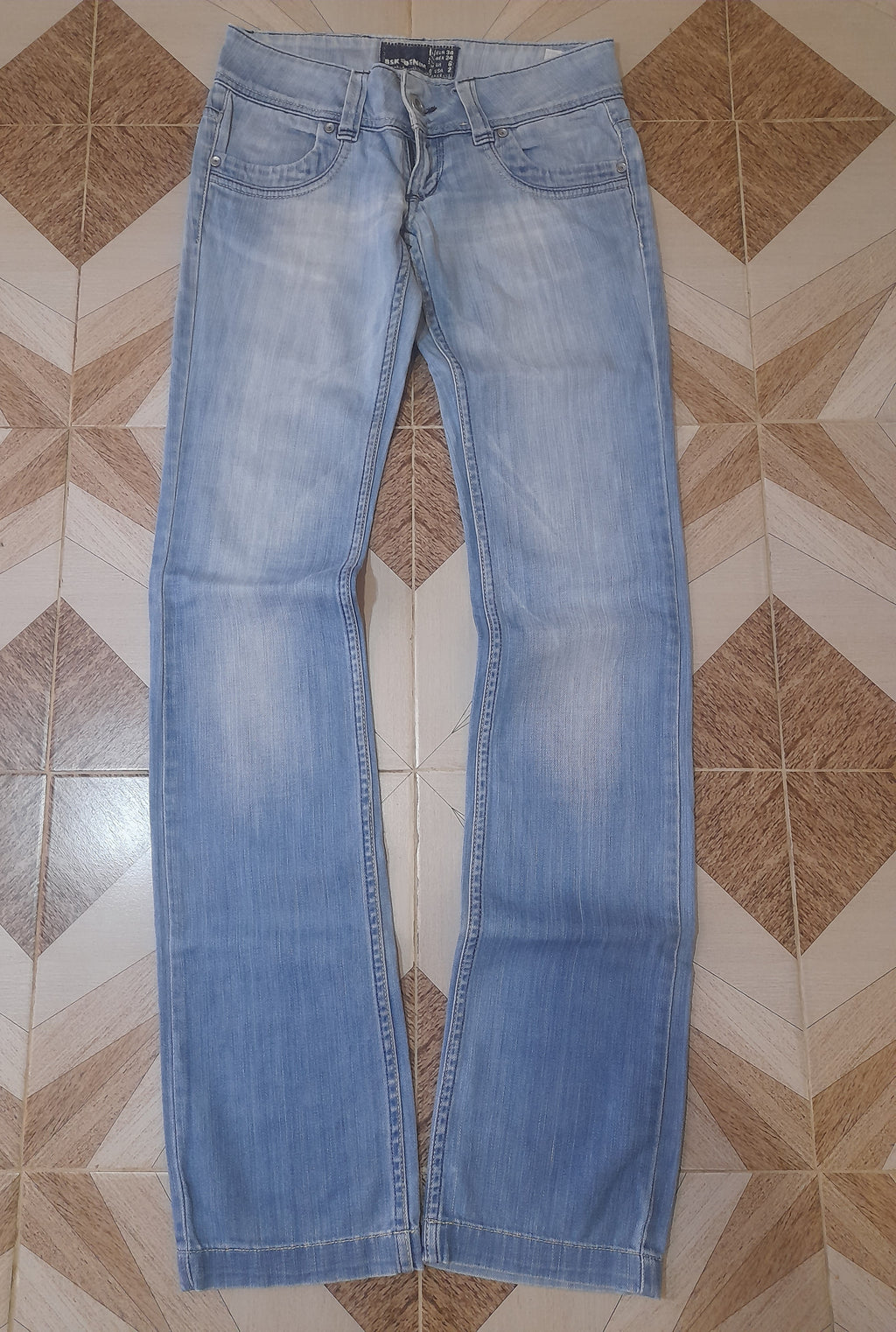 BSK JEANS Waist 28" Hip 38" Length 42"