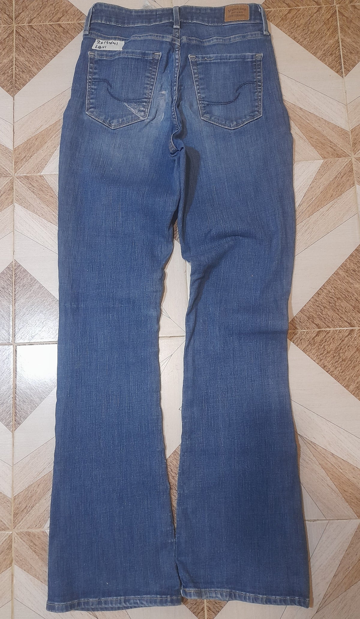 LEVI STRAUSS JEANS Waist 26" Hip 34" Length 41"