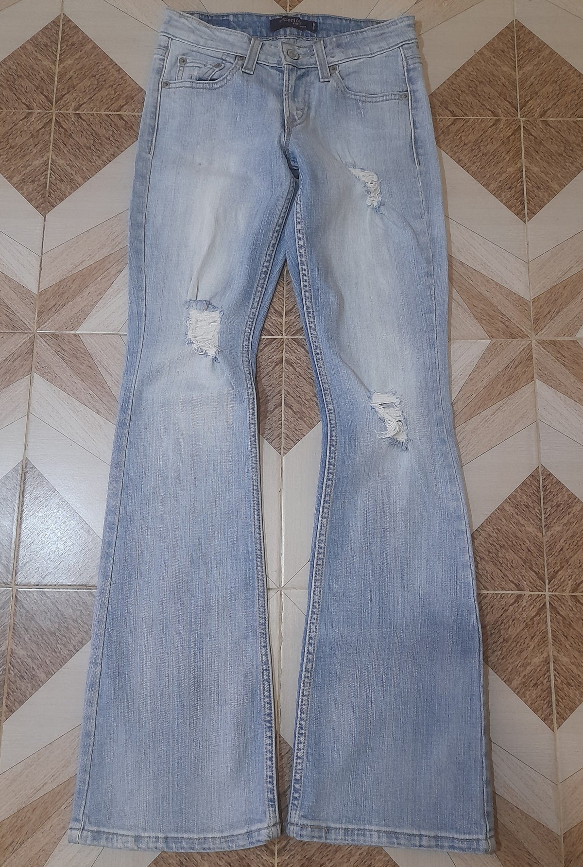 LEVI STRAUSS JEANS Waist 26" Hip 34" Length 40"