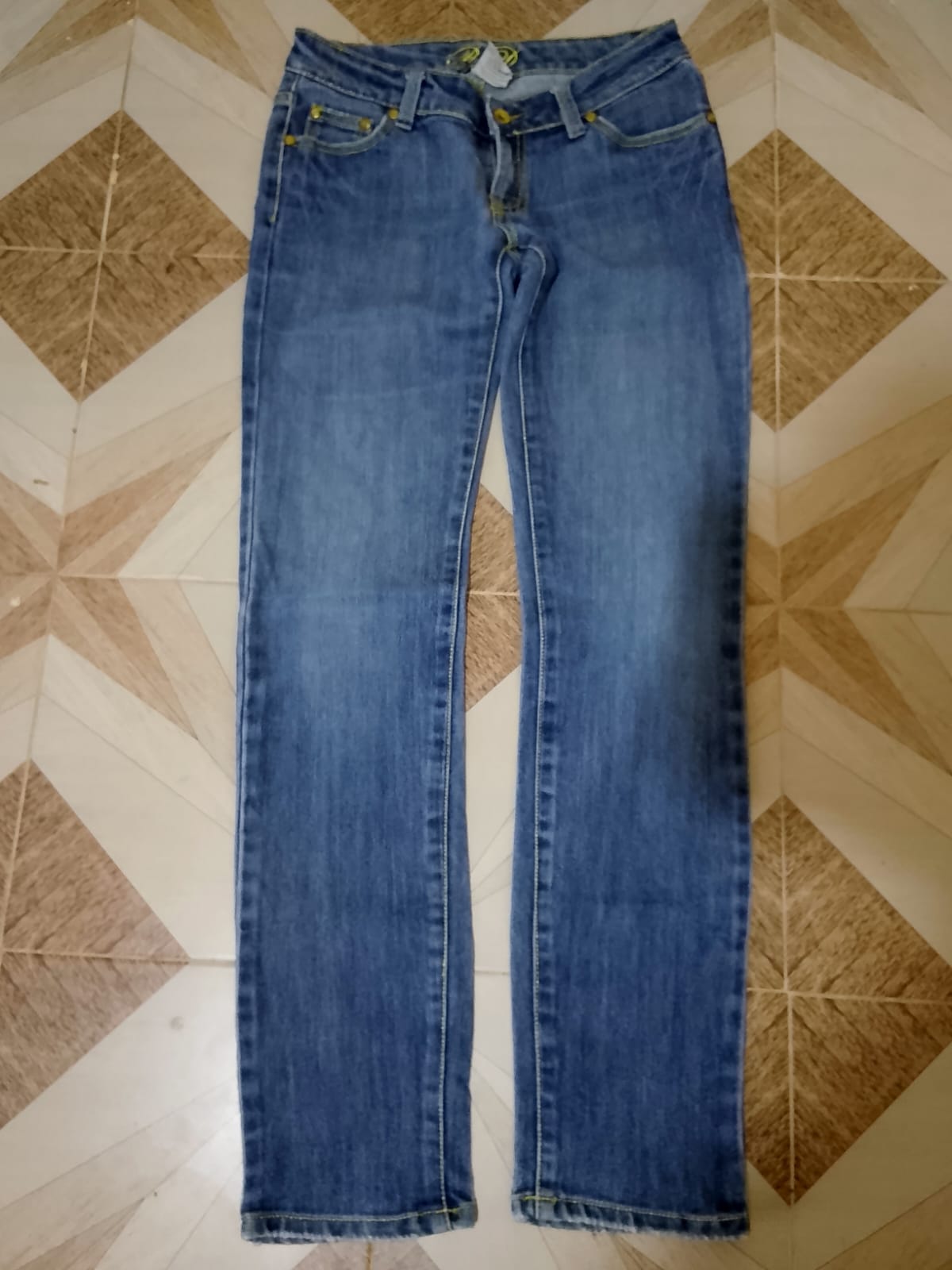 BLUE DICE JEANS Waist 26" Hip 36" Length 41"