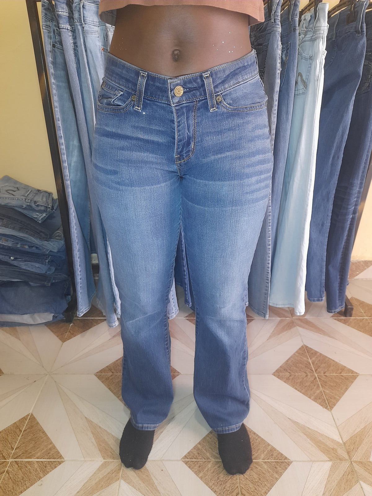 LEVI STRAUSS JEANS Waist 28" Hip 38" Length 40"
