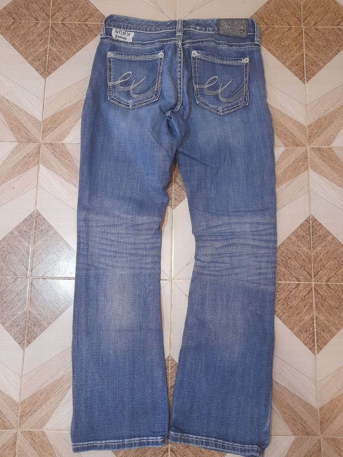 EXPRESS JEANS Waist 28" Hip 38" Length 38"